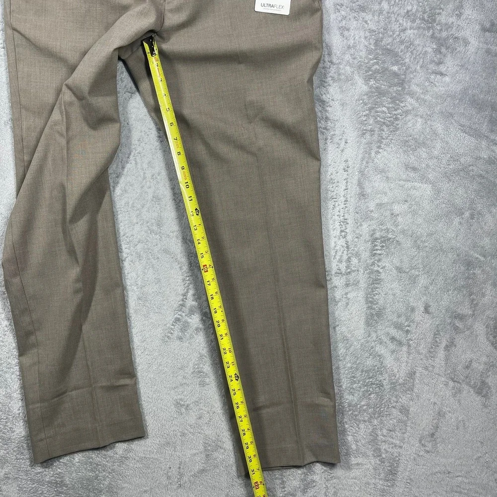 Lauren Ralph Lauren UltraFlex Classic Fit Pleated Dress Pants Tan 38x32 NWT